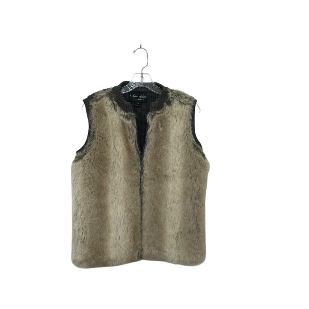 Parkhurst Outdoor Edition Faux Fur Vest in Gray and Tan Sweater Hippie Boho
